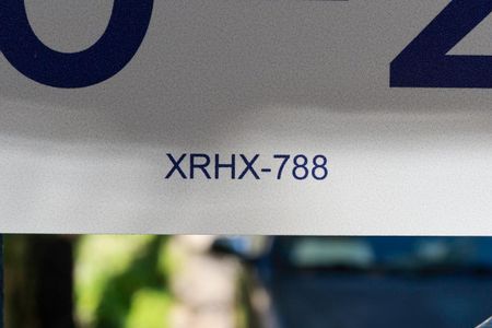 XRHX-788 de apartamento para alugar com 2 quartos, 49m² em Jardim Vista Alegre, São Paulo
