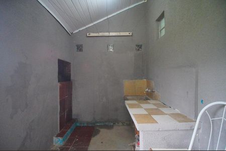 Casa para alugar com 70m², 3 quartos e 1 vagaÁrea de Serviço
