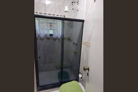 Banheiro de casa para alugar com 3 quartos, 195m² em Praça Seca, Rio de Janeiro