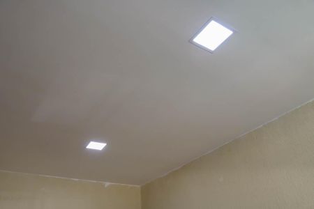 Casa de condomínio à venda com 170m², 3 quartos e 2 vagas Casa de condomínio à venda com 170m², 3 quartos e 2 vagasQuarto Suite 1