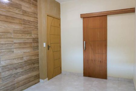 Casa de condomínio à venda com 170m², 3 quartos e 2 vagas Casa de condomínio à venda com 170m², 3 quartos e 2 vagasQuarto Suite 1