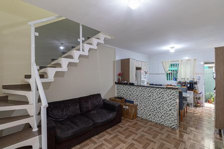 Casa de condomínio à venda com 52m², 2 quartos e 1 vaga Casa de condomínio à venda com 52m², 2 quartos e 1 vagaSala e Cozinha