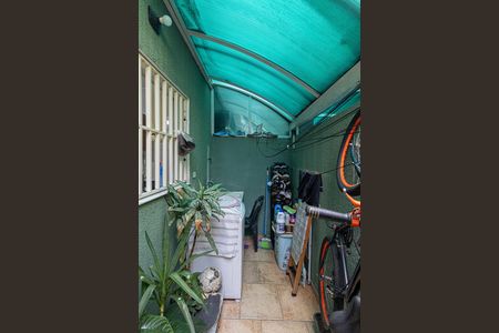 Casa de condomínio à venda com 52m², 2 quartos e 1 vaga Casa de condomínio à venda com 52m², 2 quartos e 1 vagaÁrea de Serviço