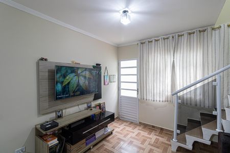 Casa de condomínio à venda com 52m², 2 quartos e 1 vaga Casa de condomínio à venda com 52m², 2 quartos e 1 vagaSala e Cozinha