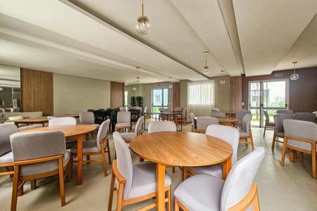 Apartamento para alugar com 36m², 2 quartos e sem vagaÁrea comum - Salão de Festas