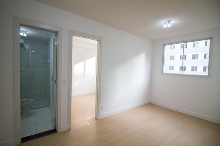 Sala de apartamento para alugar com 2 quartos, 36m² em Jardim São Luís, São Paulo