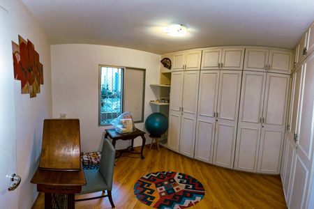 Apartamento à venda com 130m², 4 quartos e 2 vagas