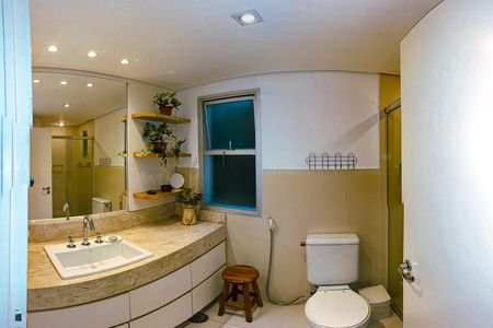 Apartamento à venda com 130m², 4 quartos e 2 vagas