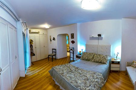 Apartamento à venda com 130m², 4 quartos e 2 vagas