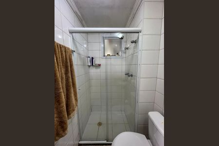 Apartamento à venda com 64m², 3 quartos e 1 vaga Apartamento à venda com 64m², 3 quartos e 1 vagaBanheiro da Suíte