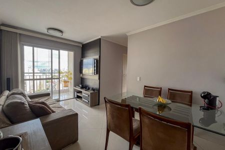 Apartamento à venda com 64m², 3 quartos e 1 vaga Apartamento à venda com 64m², 3 quartos e 1 vagaSala