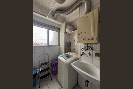 Apartamento à venda com 64m², 3 quartos e 1 vaga Apartamento à venda com 64m², 3 quartos e 1 vagaÁrea de Serviço