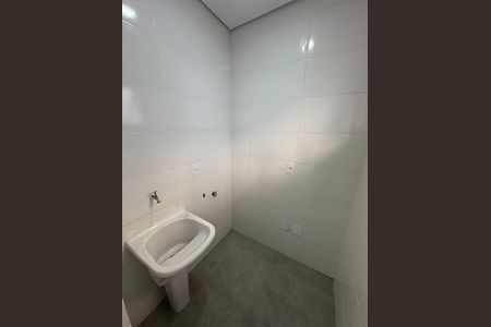 Casa para alugar com 50m², 2 quartos e 1 vaga Casa para alugar com 50m², 2 quartos e 1 vagaÁrea de Serviço