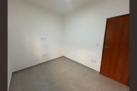 Casa para alugar com 50m², 2 quartos e 1 vaga Casa para alugar com 50m², 2 quartos e 1 vagaQuarto 1