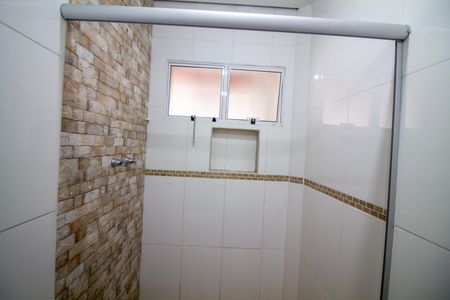 Casa para alugar com 120m², 2 quartos e 2 vagas Casa para alugar com 120m², 2 quartos e 2 vagasBanheiro