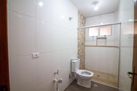 Casa para alugar com 120m², 2 quartos e 2 vagas Casa para alugar com 120m², 2 quartos e 2 vagasBanheiro