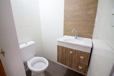 Casa para alugar com 120m², 2 quartos e 2 vagas Casa para alugar com 120m², 2 quartos e 2 vagasLavabo 1