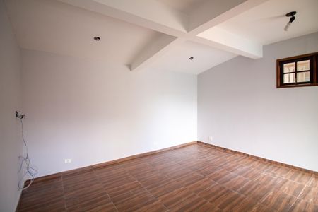 Casa para alugar com 120m², 2 quartos e 2 vagas Casa para alugar com 120m², 2 quartos e 2 vagasSala de Jogos / Brinquedoteca