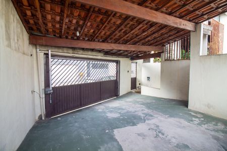 Casa para alugar com 120m², 2 quartos e 2 vagas Casa para alugar com 120m², 2 quartos e 2 vagasGaragem