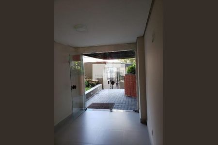 Apartamento para alugar com 75m², 2 quartos e 1 vaga