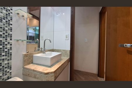 Apartamento para alugar com 80m², 3 quartos e 1 vaga Apartamento para alugar com 80m², 3 quartos e 1 vagaBanheiro 2