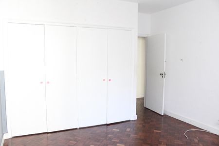 Apartamento para alugar com 130m², 3 quartos e 1 vagaQuarto