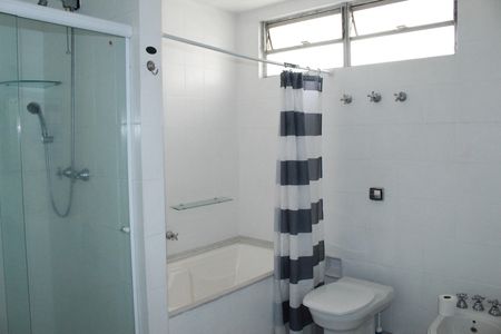 Apartamento para alugar com 130m², 3 quartos e 1 vagaBanheiro