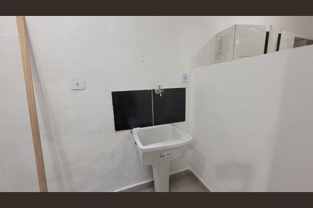 Casa para alugar com 95m², 2 quartos e sem vagaÁrea de Serviço 02