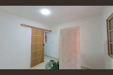 Casa para alugar com 95m², 2 quartos e sem vagaQuarto 02