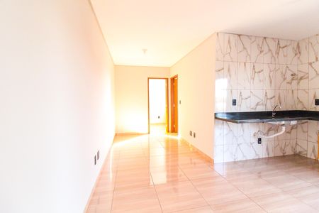 Apartamento para alugar com 40m², 2 quartos e sem vaga Apartamento para alugar com 40m², 2 quartos e sem vagaSala/Cozinha