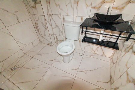 Apartamento para alugar com 40m², 2 quartos e sem vaga Apartamento para alugar com 40m², 2 quartos e sem vagaBanheiro
