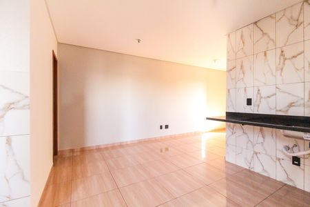 Apartamento para alugar com 40m², 2 quartos e sem vaga Apartamento para alugar com 40m², 2 quartos e sem vagaSala/Cozinha