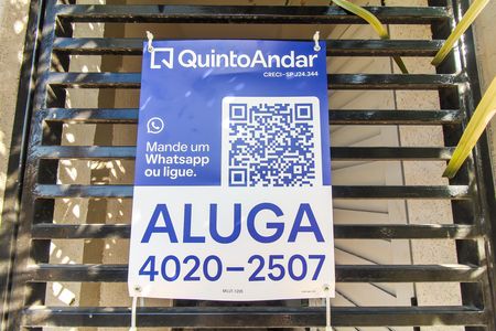 Apartamento para alugar com 40m², 2 quartos e sem vaga Apartamento para alugar com 40m², 2 quartos e sem vagaPlaca