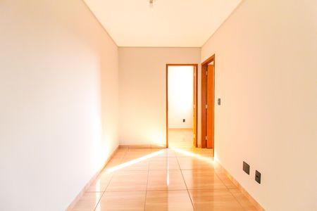 Sala/Cozinha de apartamento para alugar com 2 quartos, 40m² em Jardim Casa Pintada, São Paulo