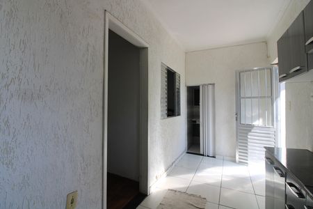 Cozinha / casa 1 de casa à venda com 2 quartos, 300m² em Vila Ponte Rasa, São Paulo