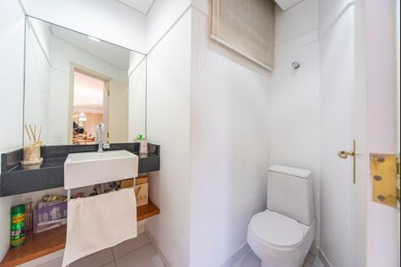 Apartamento à venda com 178m², 4 quartos e 3 vagasLavabo