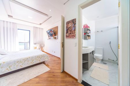 Apartamento à venda com 178m², 4 quartos e 3 vagasQuarto 4