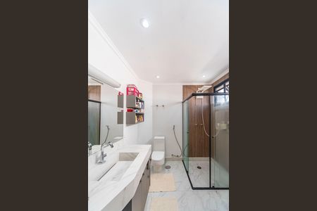 Apartamento à venda com 178m², 4 quartos e 3 vagasBanheiro do Quarto 4