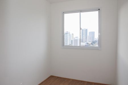 Quarto 2 de apartamento para alugar com 2 quartos, 34m² em Parque Industrial Tomas Edson, São Paulo