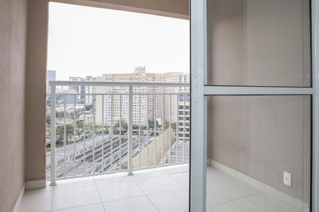 Apartamento para alugar com 34m², 2 quartos e sem vaga Apartamento para alugar com 34m², 2 quartos e sem vagaSala e Sacada
