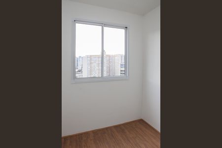 Quarto 2 de apartamento para alugar com 2 quartos, 34m² em Parque Industrial Tomas Edson, São Paulo