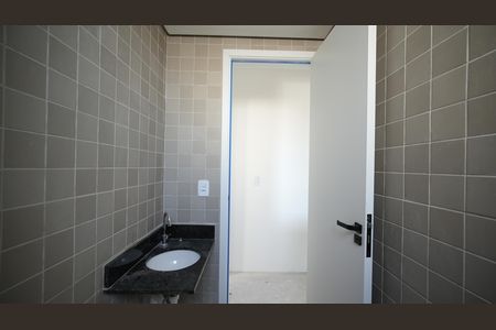 Banheiro Social de apartamento à venda com 1 quarto, 35m² em Jardim, Santo André