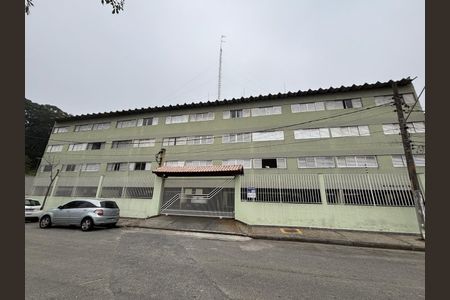 Fachada e acesso de apartamento para alugar com 2 quartos, 57m² em Vila Florida, São Bernardo do Campo