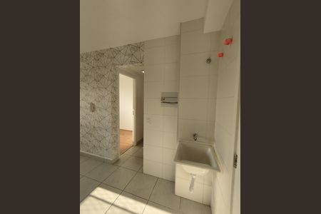 Área de Serviço de apartamento para alugar com 2 quartos, 32m² em Fongaro, São Paulo