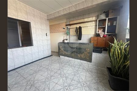 Casa à venda com 3 quartos, 225m² em Jardim Rosana, São Paulo