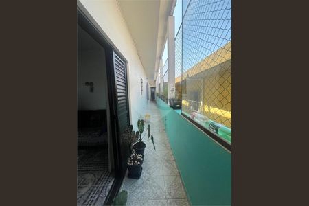 Casa à venda com 3 quartos, 225m² em Jardim Rosana, São Paulo
