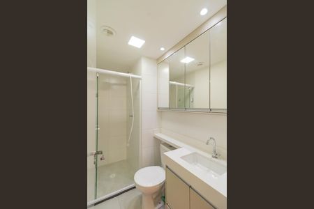 Banheiro de apartamento para alugar com 2 quartos, 37m² em Bom Retiro, São Paulo
