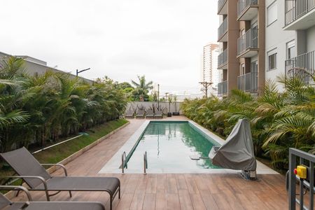 Apartamento para alugar com 37m², 2 quartos e sem vaga Apartamento para alugar com 37m², 2 quartos e sem vagaPiscina
