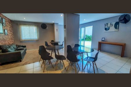 Apartamento para alugar com 45m², 2 quartos e 1 vaga Apartamento para alugar com 45m², 2 quartos e 1 vagaÁrea comum - Salão de Festas