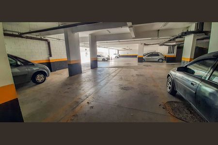 Garagem de apartamento para alugar com 2 quartos, 45m² em Aliança, Osasco